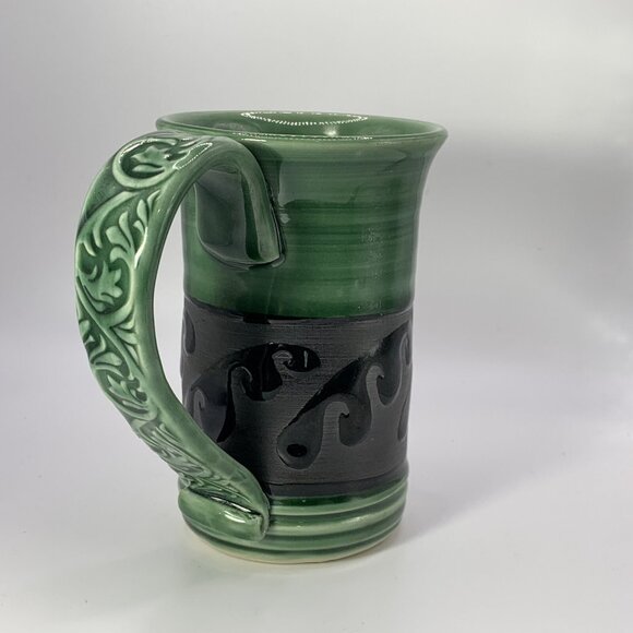 Studio Art Pottery Mug Green & Black Signed Deb Vereschagin Sask. Canada - Picture 4 of 8
